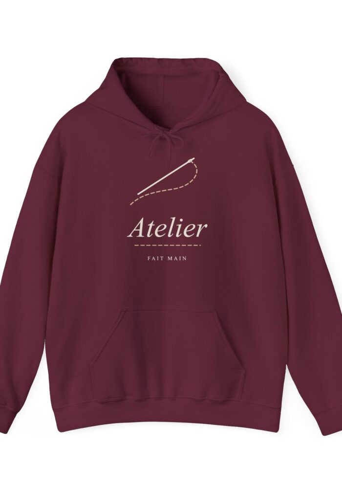 Atelier Hoodie in Maroon