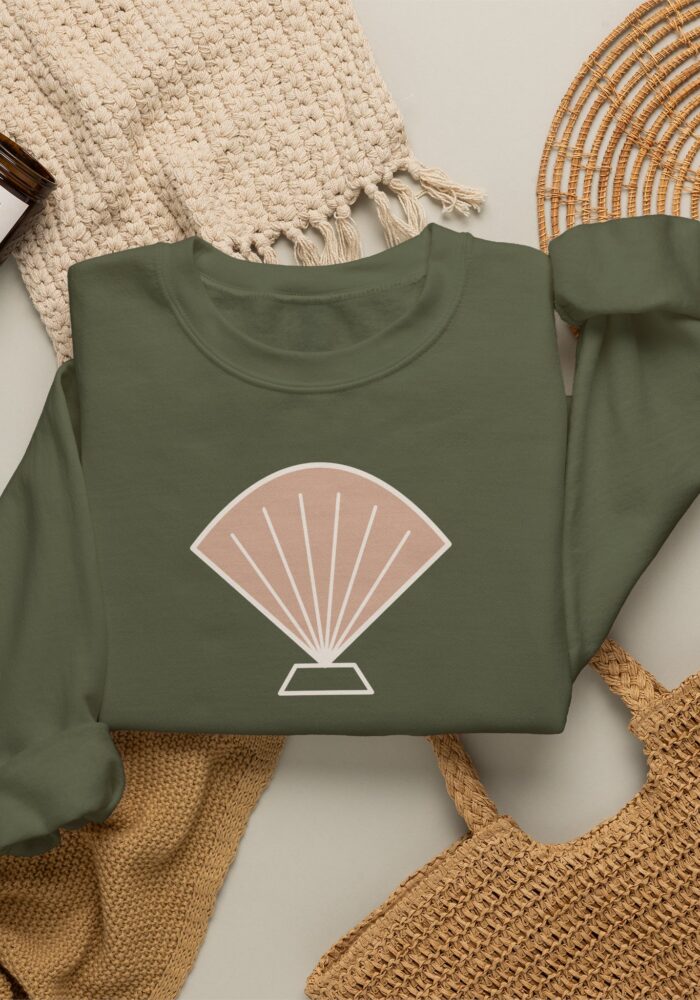 Coquillage Sweatshirt in Military Green, view 4